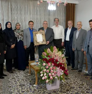 دیدار رئیس دانشگاه با استاد پیشکسوت دانشکده پرستاری و مامایی آقای ناجی