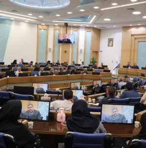 برگزاری جلسه فصلی مدیران شبکه‌های بهداشت و درمان با حضور رئیس دانشگاه 