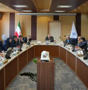 نشست مشترک رئیس دانشگاه با دبیر کل کمیسیون ملی آیسسکو 