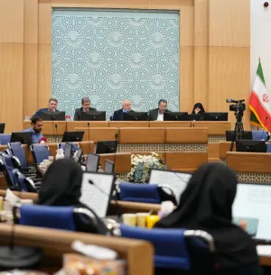 برگزاری بیست‌وچهارمین جلسه ستاد حمایت از خانواده و جوانی جمعیت استان در دانشگاه