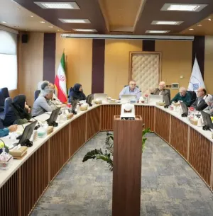 نشست اعضای هئیت مدیره صندوق رفاه هئیت علمی با رئیس دانشگاه