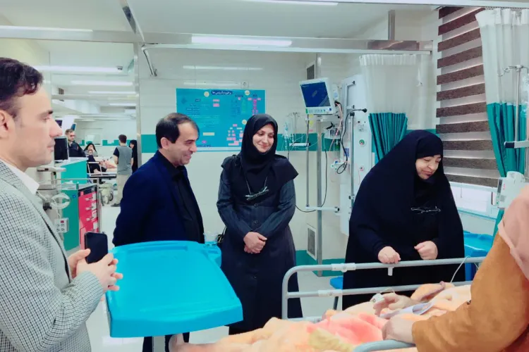 بازدید معاون آمـوزشـی وزارت بهداشت از مرکـز آموزشـی درمانی امیـن 