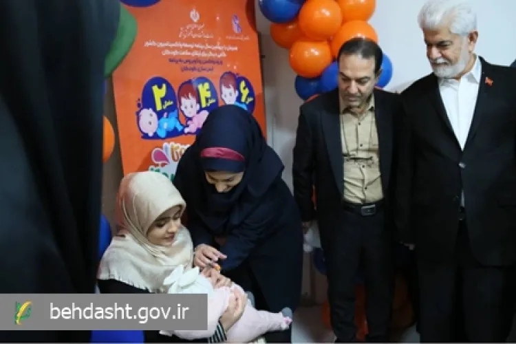 واکسیناسیون ۱۶۴ هزار کودک در ایام جنگ تحمیلی اخیر