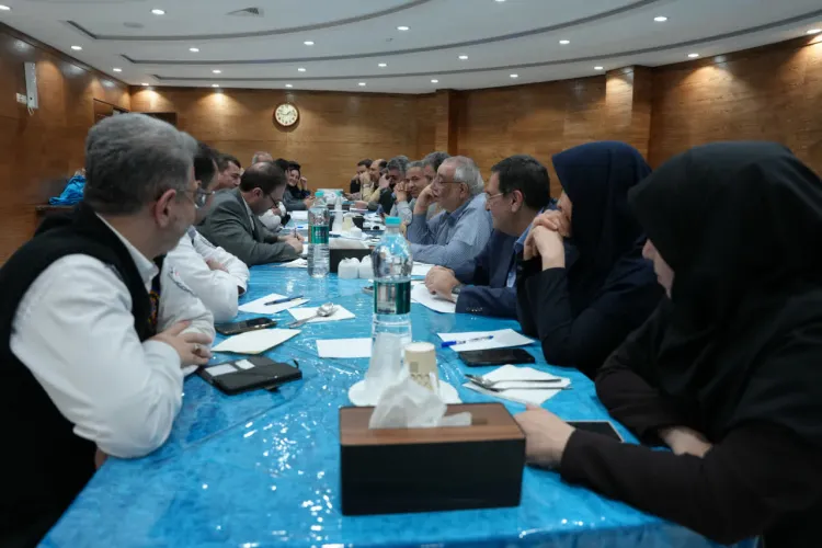 شست مشترک رئیس دانشگاه با نماینده مردم شریف شهرستان شهرضا و دهاقان در مجلس شورای اسلامی  