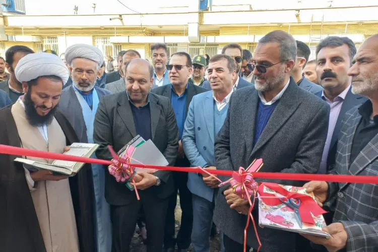 آیین افتتاح پانسیون پزشک و ماما در روستای مشهد کاوه شهرستان چادگان