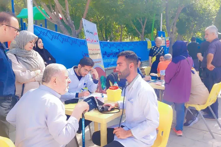 برگزاری همایش پیاده روی به مناسبت هفته سلامت 