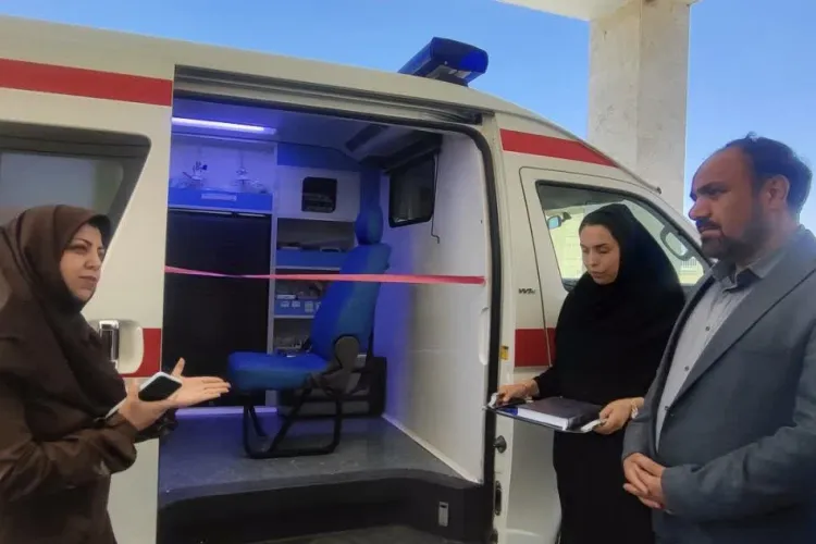 آمبولانس مجهز به ICU و CCU در بیمارستان سردار شهید قاسم سلیمانی ورزنه به بهره‌برداری رسید