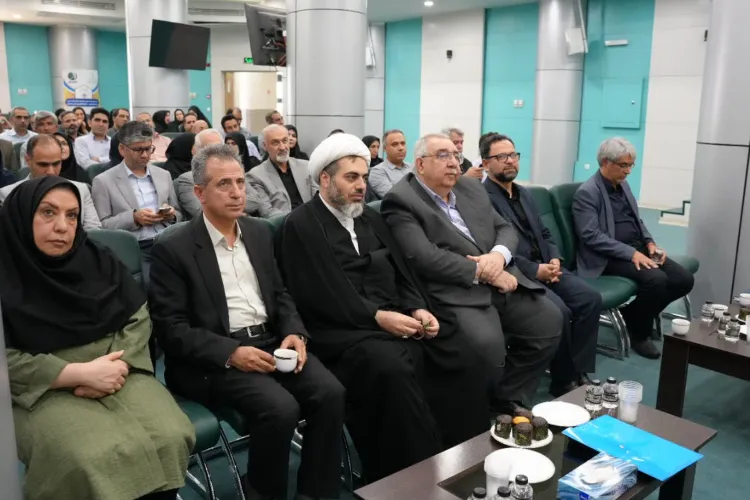 آیین تکریم و معارفه رئیس دانشکده مدیریت و اطلاع‌رسانی دانشگاه برگزار شد