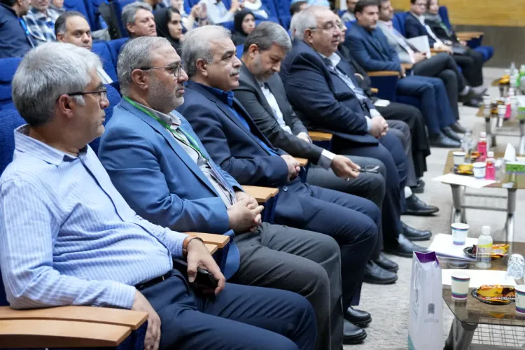 «همرسانی دانش، صنعت و سرمایه برای توسعه هوش مصنوعی ایران»