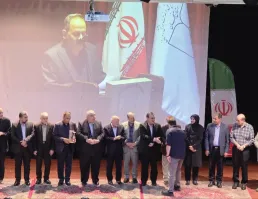 تجلیل از پزشکان، داروسازان و دندانپزشکان دانشگاه علوم پزشکی اصفهان؛ تقدیر از تلاشگران خط مقدم سلامت