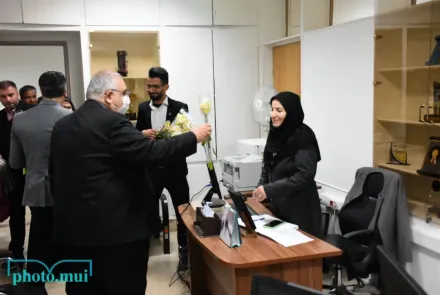 تقدیر رییس دانشگاه از بانوان ستادی به مناسبت گرامیداشت روز زن