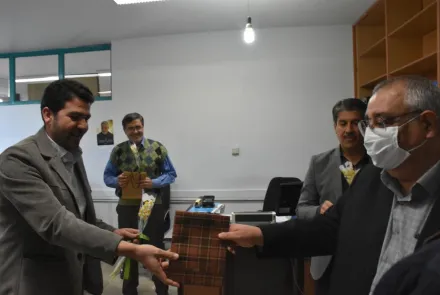 تقدیر رییس دانشگاه از کارکنان مرد دانشگاه به مناسبت میلاد حضرت علی (ع)
