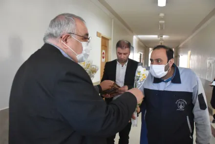 تقدیر رییس دانشگاه از کارکنان مرد دانشگاه به مناسبت میلاد حضرت علی (ع)