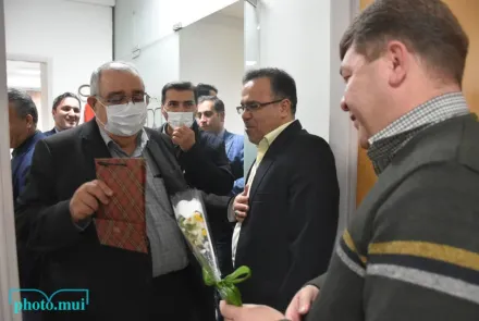 تقدیر رییس دانشگاه از کارکنان مرد دانشگاه به مناسبت میلاد حضرت علی (ع)