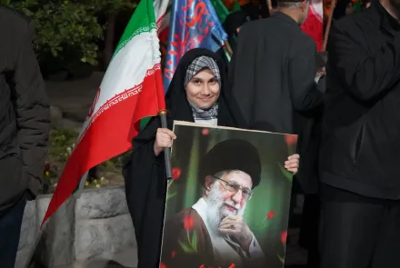دانشگاهیان علوم پزشکی اصفهان و اصفهان در خط مقدم استکبار ستیزی