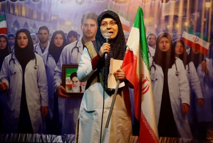 اجتماع كادر درمان اصفهان/ كادر درمان، پای کار ایران