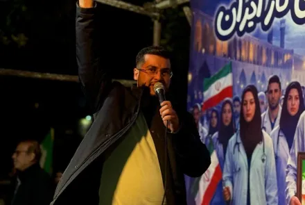 اجتماع كادر درمان اصفهان/ كادر درمان، پای کار ایران