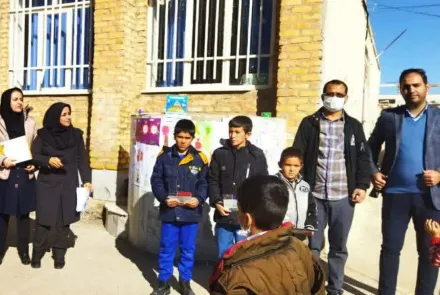 مسابقه نقاشی تغذیه سالم توسط کارشناسان شبکه گلپایگان  در مدرسه ابتدایی شهید بهشتی روستای رباط سرخ