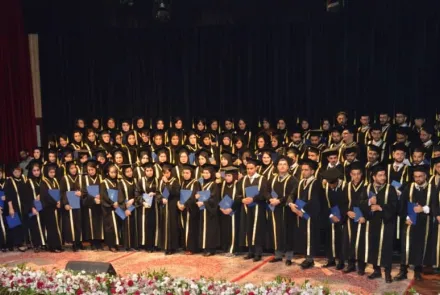 جشن فارغ التحصیلی دانشجویان 