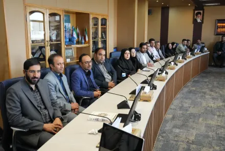دیدار رئیس دانشگاه با مسئولین، مدیران و کارکنان ستادی
