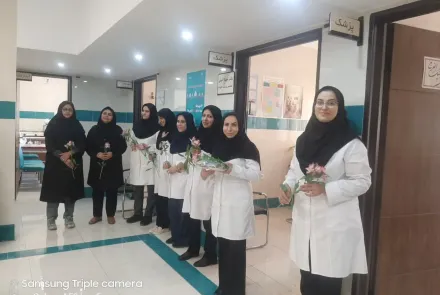 گرامیداشت روز پرستار و تقدیر از خدمات ارزشمندشان در مراکز بهداشتی درمانی دانشگاه