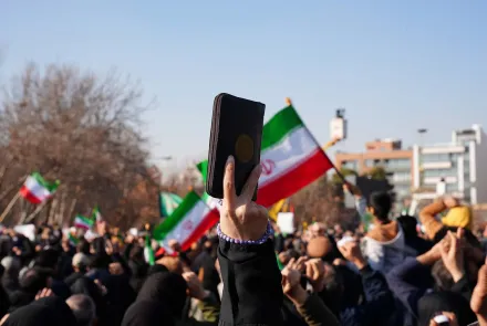 حضور پرشور دانشگاهیان در راهپیمایی مردم انقلابی اصفهان در اعلام انزجار از اغتشاشگران و تشییع شهدا