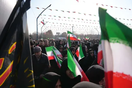 حضور پرشور دانشگاهیان در راهپیمایی مردم انقلابی اصفهان در اعلام انزجار از اغتشاشگران و تشییع شهدا