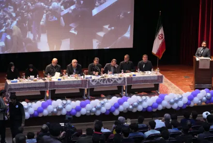 برگزاری نشست پنج ساعته صمیمانه استاندار اصفهان با جمعی از دانشجویان دانشگاه های استان