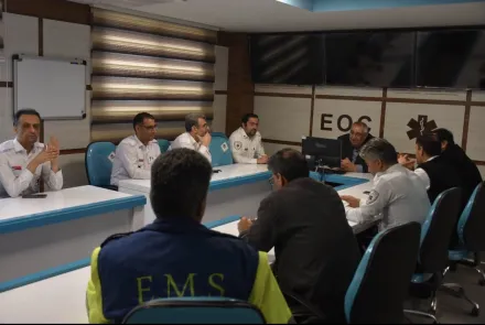 بازدید رئیس دانشگاه از مرکز فرماندهی عملیات اورژانس استان 