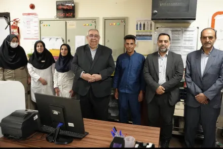 بازدید نوروزی رئیس دانشگاه از مرکز آموزشی درمانی نور و حضرت علی اصغر(علیه السلام)