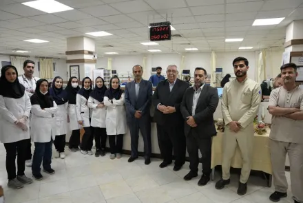 بازدید نوروزی رئیس دانشگاه از مرکز آموزشی درمانی نور و حضرت علی اصغر(علیه السلام)