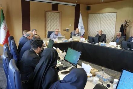 نشست رئیس دانشگاه با معاون بهداشت و مدیران شبکه های بهداشتی استان