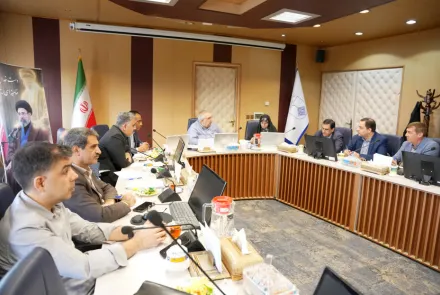 نشست رییس دانشگاه با نماینده مردم شریف شهرستان های نایین و خوروبیابانک در مجلس شورای اسلامی