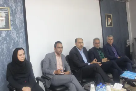 نشست صمیمی با کارکنان بیمارستان حضرت امام خمینی(قدس سره)شهرستان فلاورجان 