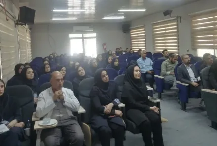 نشست صمیمی با کارکنان بیمارستان حضرت امام خمینی(قدس سره)شهرستان فلاورجان 