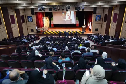 تجلیل از پزشکان، داروسازان و دندانپزشکان دانشگاه علوم پزشکی اصفهان؛ تقدیر از تلاشگران خط مقدم سلامت