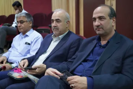 تجلیل از پزشکان، داروسازان و دندانپزشکان دانشگاه علوم پزشکی اصفهان؛ تقدیر از تلاشگران خط مقدم سلامت