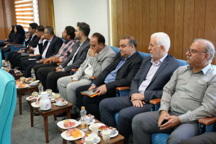 بازديد معاون وزير از مراكز اموزشي درماني