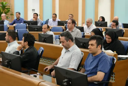 نشست معاون درمان وزارت بهداشت، درمان و آموزش پزشکی با اعضای هیات علمی تمام وقت و پزشکان متخصص ضریب K
