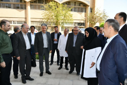 بازدید مشاور وزیر و مدیرکل حوزه وزارتی از مرکز آموزشی درمانی الزهرا(س)