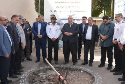 کلنگ‌زنی پروژه‌های خیر ساز اورژانس پیش بیمارستانی در شهرستان فلاورجان