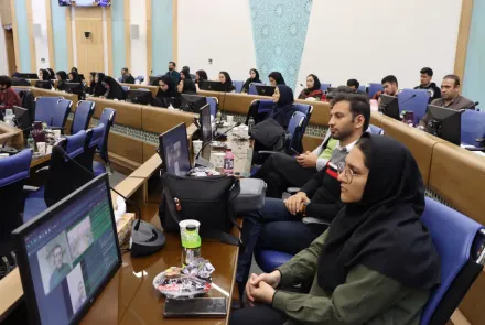 نشست های نظام سلامت و تفکر سیستمی (عصرانه داغ سلامت) 