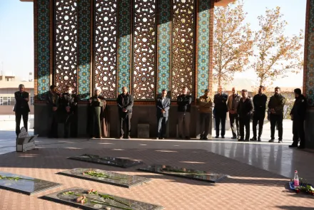 مراسم غبارروبی مزار شهدا به مناسبت هفته بسیج در دانشگاه برگزار شد