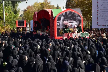 آیین استقبال دانشگاهیان از کاروان اهالی بهشت در دانشگاه