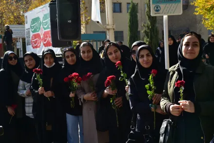 آیین استقبال دانشگاهیان از کاروان اهالی بهشت در دانشگاه