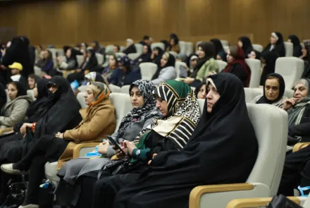 تجلیل از بانوان خیر عرصه سلامت استان اصفهان در جشن کوثر ولایت