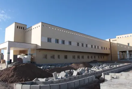 بازدید معاون سیاسی و اجتماعی استاندار اصفهان از بیمارستان در حال ساخت افضلیان شهرستان نایین