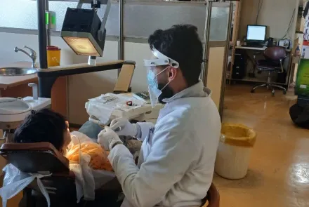 اجرای طرح کرامت حسینی۲ برای مددجویان تحت پوشش کمیته امداد وسازمان بهزیستی دردانشکده دندانپزشکی 