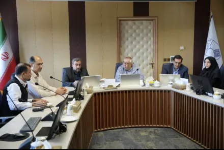 برگزاری جلسه وبیناری رئیس دانشگاه با روسا و مدیران مراکزآموزشی درمانی، بیمارستان ها و مراکز بهداشت استان