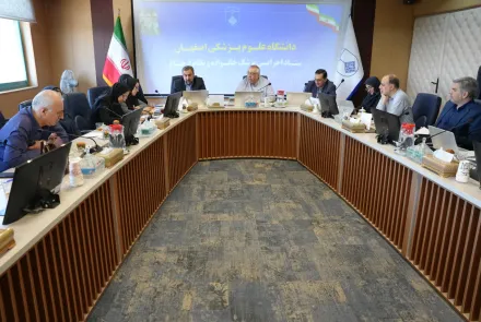 بررسی آخرین وضعیت اجرای برنامه «پزشکی خانواده و نظام ارجاع» در نشست مشترک کمیسیون بهداشت مجلس و وزارت بهداشت  